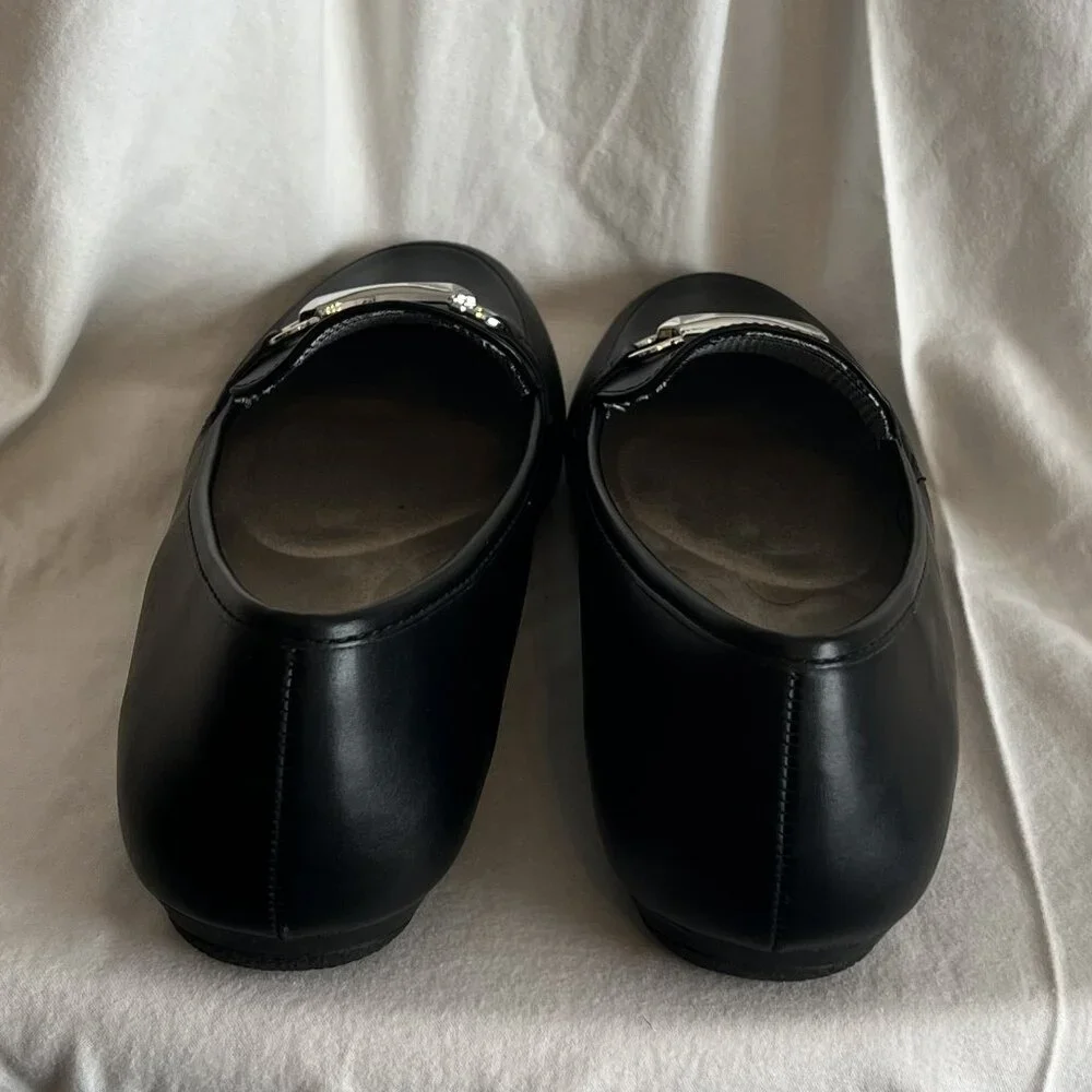 Women's Cliffs by White Mountain Flats/Loafers - Picture 4 of 8